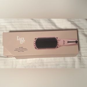 L’ange Le Vite hairbrush straightener